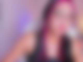AzuraKindong's Live Sex Cam Show