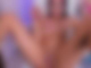 Live cam show with AzuraKindong - Petite on Mixed Magazine Live