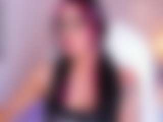 Live cam show with AzuraKindong - Camel Toe on camtv