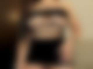 hannah MILF webcam performer live streaming