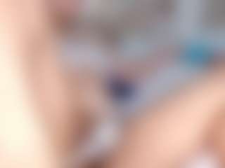 Live cam show with TIFFANY - Black Hair on AdultVida.com