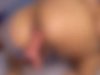 Live cam show with TIFFANY - Tease on Camsoda