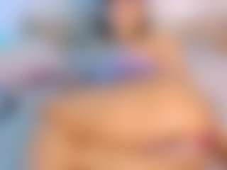 Live cam show with TIFFANY - Average on eurowanks.com