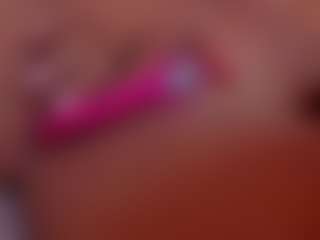 amandaconnerX's Live Sex Cam Show