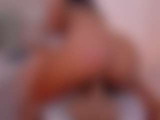 Live cam show with amandaconnerX - Bedroom on Camsoda