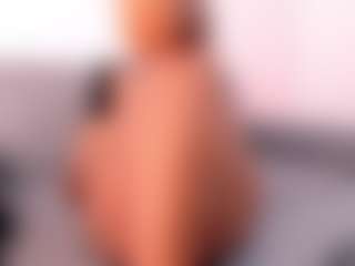 Live cam show with amandaconnerX - Natural on Camsoda