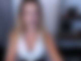 Live cam show with AlissaNice - Petite on madthumbs