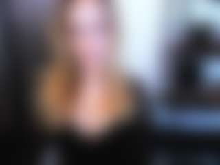Live cam show with AlissaNice - Petite on AdultVida.com