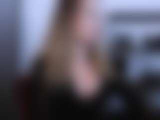 Live cam show with AlissaNice - Leather on CamClone