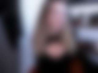 Live cam show with AlissaNice - Red Hair Teen (18+) on livesuperchat.net