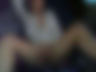 Ashley20's Live Sex Cam Show