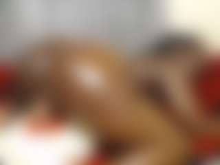 Live cam show with DangerCurvy - Curvy on Mixed Magazine Live