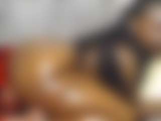 DangerCurvy's Live Sex Cam Show