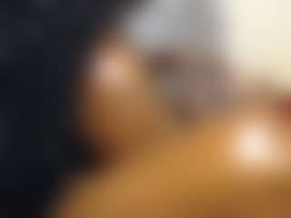 DangerCurvy's Live Sex Cam Show