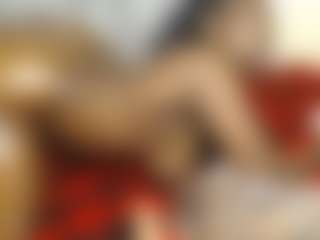 DangerCurvy's Live Sex Cam Show
