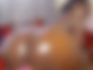 DangerCurvy's Live Sex Cam Show