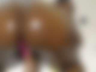 DangerCurvy's Live Sex Cam Show