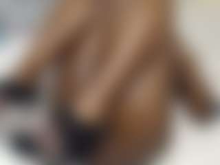 DangerCurvy's Live Sex Cam Show