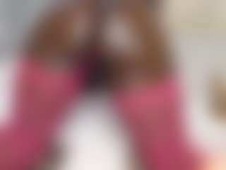 DangerCurvy's Live Sex Cam Show