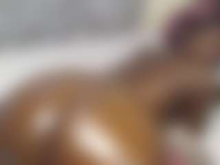 DangerCurvy's Live Sex Cam Show