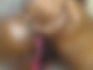 DangerCurvy's Live Sex Cam Show