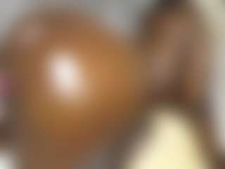Live cam show with DangerCurvy - Shaved Pussy Lovense on Camsoda