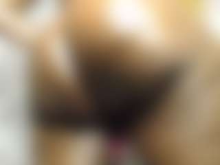 DangerCurvy's Live Sex Cam Show