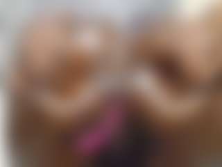 DangerCurvy's Live Sex Cam Show