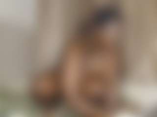 DangerCurvy's Live Sex Cam Show