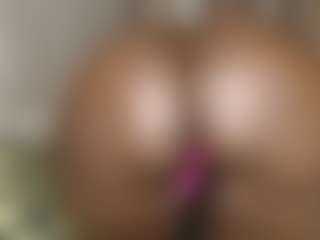 DangerCurvy's Live Sex Cam Show