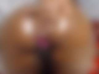 D aphri-ass's Live Sex Cam Show