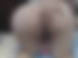 Live cam show with selenhax - Glasses on AdultVida.com