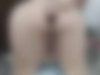 selenhax's Live Sex Cam Show