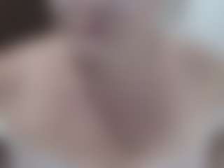 Live cam show with selenhax - Bikini on AdultVida.com