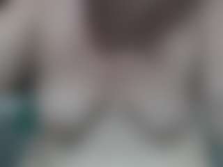 Live cam show with selenhax - Latina MILF on Mixed Magazine Live | colombia
