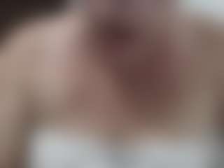 selenhax's Live Sex Cam Show
