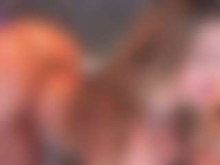 Live cam show with SharomRoss - Butt Plug on AdultVida.com