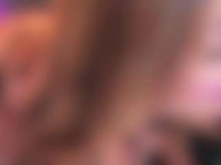 Live cam show with SharomRoss - Creampie on AdultVida.com