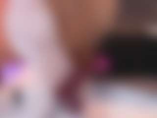 Live cam show with SharomRoss - Doggy Style on Uber Horny