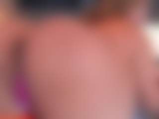 SharomRoss's Live Sex Cam Show