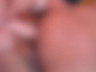 SharomRoss's Live Sex Cam Show