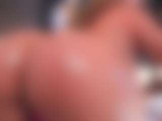 SharomRoss's Live Sex Cam Show
