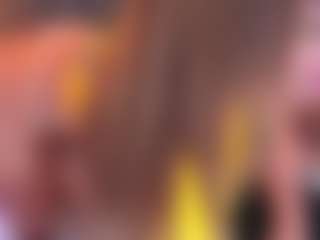 SharomRoss's Live Sex Cam Show