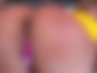 SharomRoss's Live Sex Cam Show