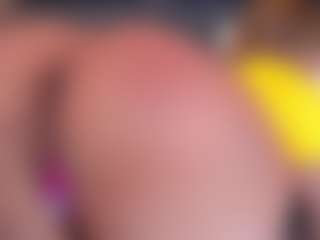 SharomRoss's Live Sex Cam Show