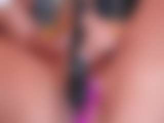 SharomRoss's Live Sex Cam Show