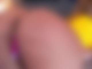 SharomRoss's Live Sex Cam Show