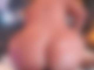 SharomRoss's Live Sex Cam Show