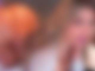 SharomRoss's Live Sex Cam Show