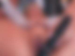 SharomRoss's Live Sex Cam Show